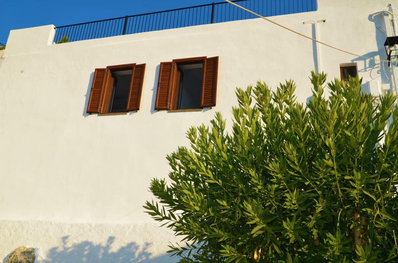 Lindos Aktaia Villa ภายนอก รูปภาพ